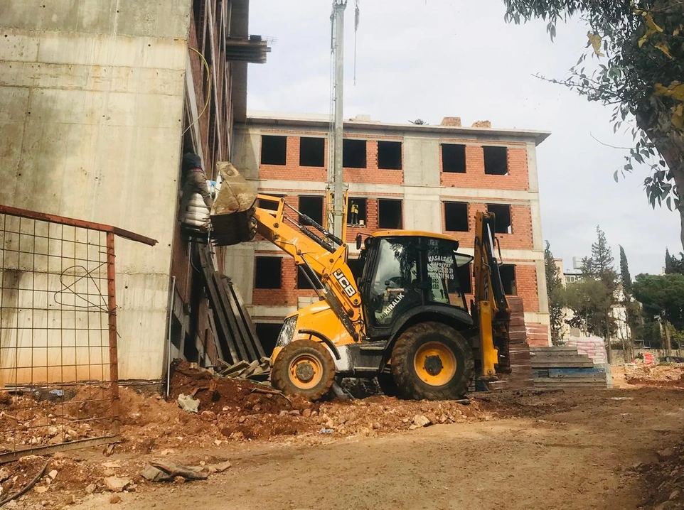 Buca Kiralık Kepçe